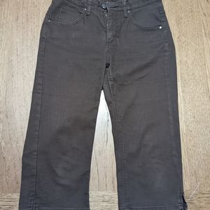Riders by lee Brown jean capris size 8 medium Great Condition